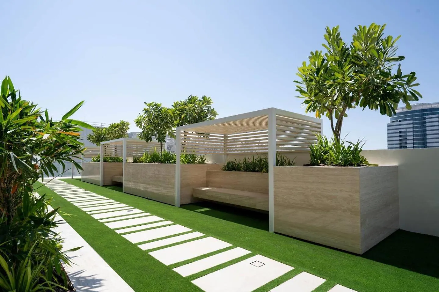 Cozy 1-Bedroom Apartment In Jvc Dubai 0*,