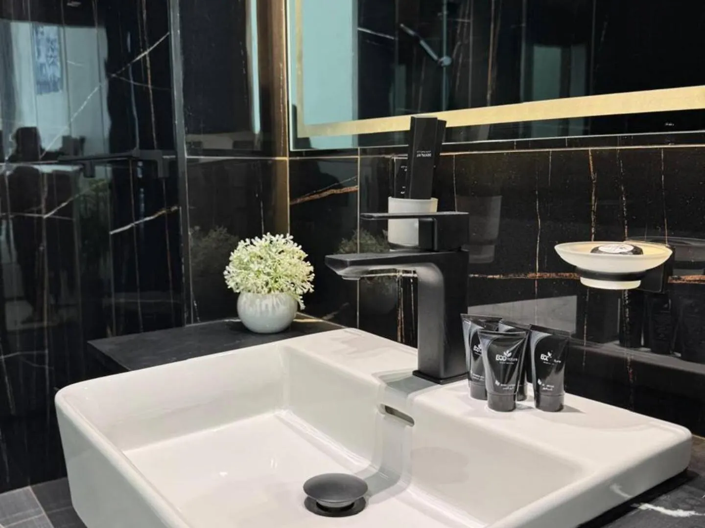 Cozy 1-Bedroom Apartment In Jvc Dubai