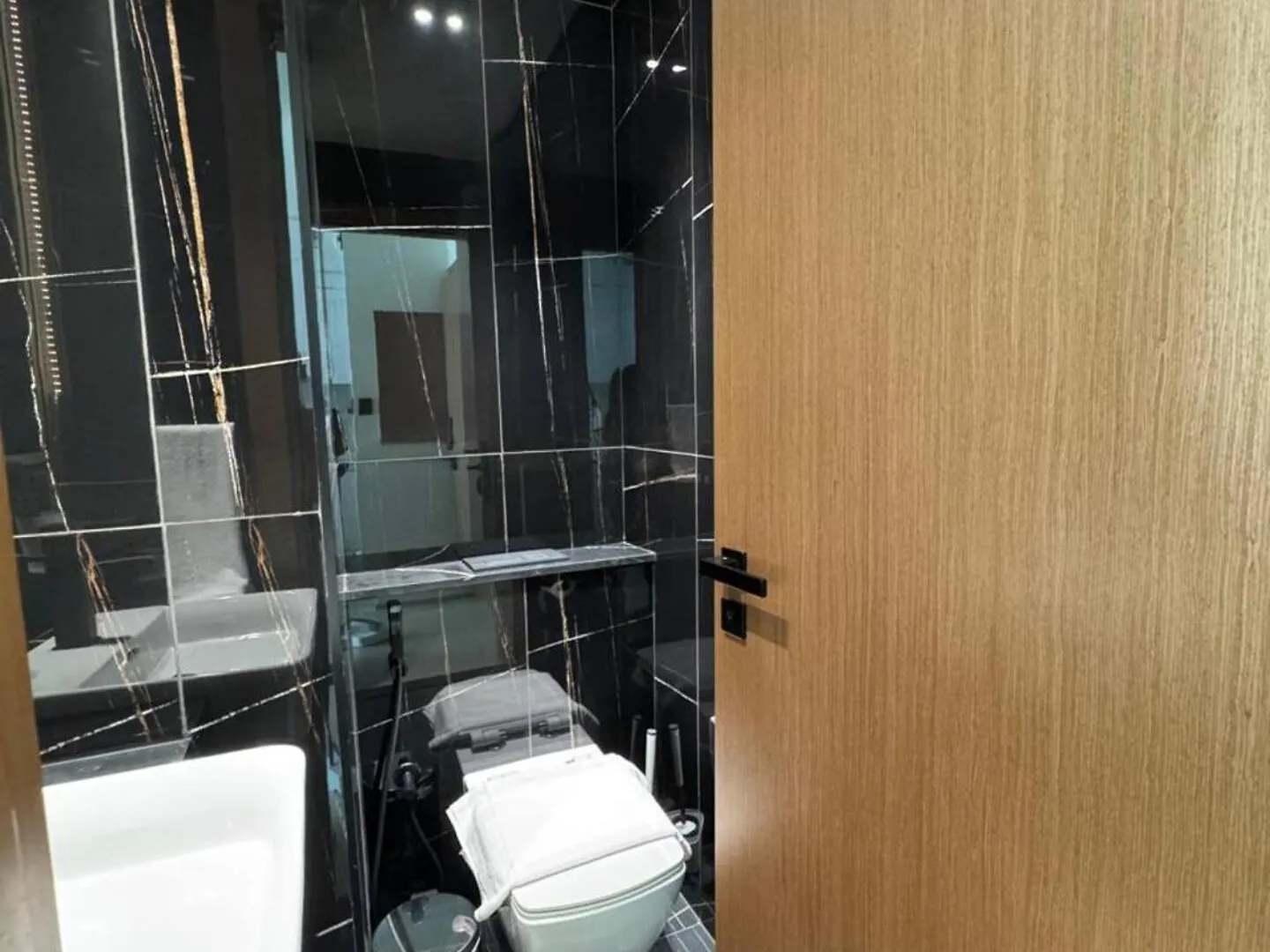 Cozy 1-Bedroom Apartment In Jvc Dubai United Arab Emirates